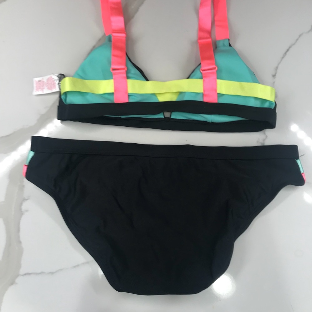 Bikini set - Picture 2 of 5